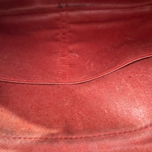 Authentic Louis Vuitton Makeup Bag - Picture 11 of 11